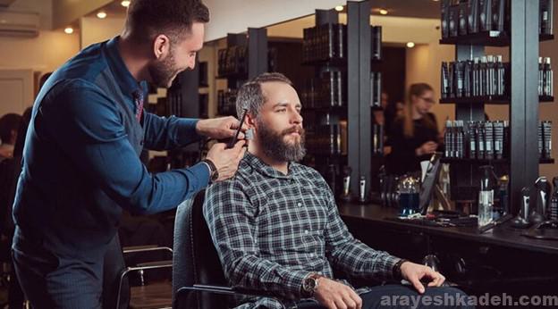 مقایسه درآمد شغل آرایشگری در کانادا با ایران image