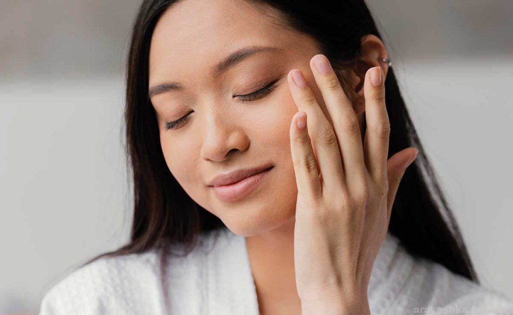 روتین پوست کرهای چیست و چگونه میتوانیم آن را داشته باشیم؟ رویتن پوستی به سبک کره ای